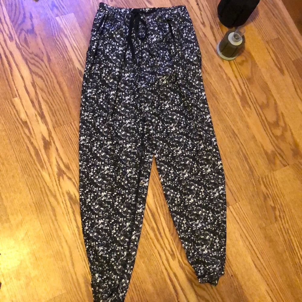 Lululemon athletic pants